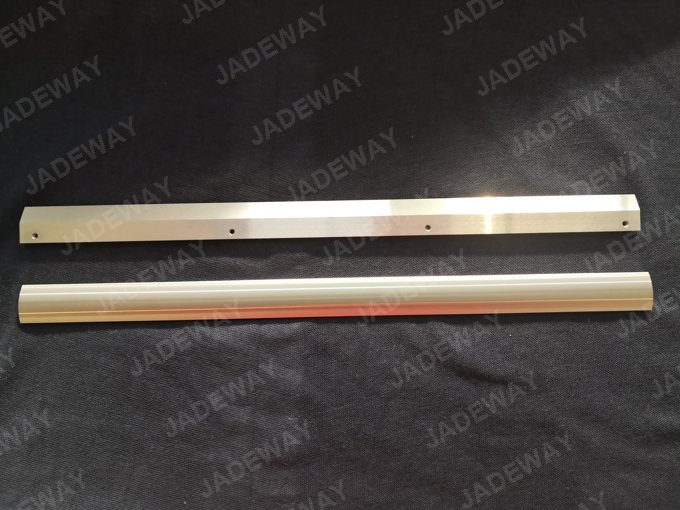 Round bar blades